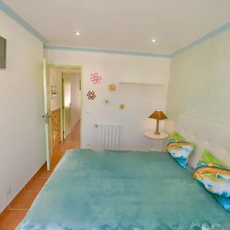 Lazy Days House - 2br With Terrace And Bbq Daire *