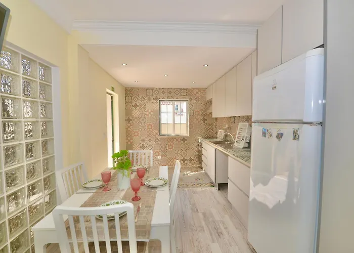 Lazy Days House - 2br With Terrace And Bbq Daire *