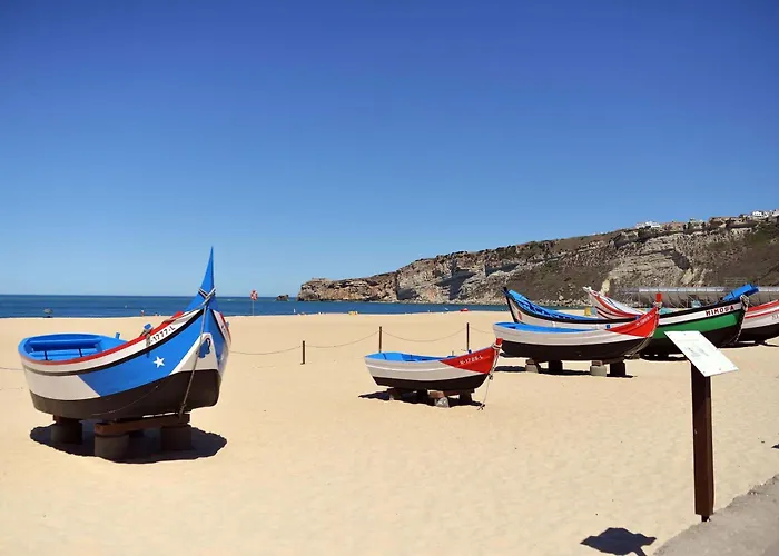 Lazy Days House - 2br With Terrace And Bbq * Nazaré
