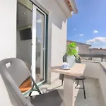 Lazy Days House - 2br With Terrace And Bbq Appartement
