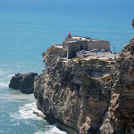 Apartment Lazy Days House - 2br With Terrace And Bbq Nazaré