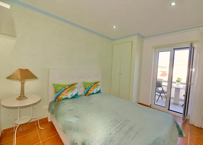 Lazy Days House - 2br With Terrace And Bbq Apartment Nazaré