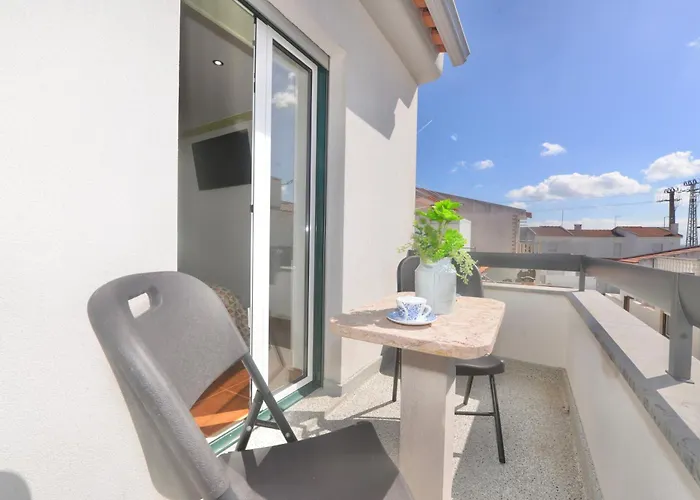 Lazy Days House - 2br With Terrace And Bbq Apartment